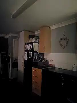 KissMeKylie from StripChat is Freechat