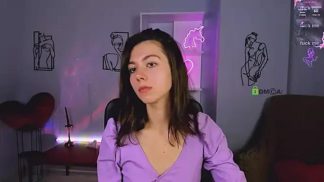 Explore our live girls sluts from our Custom and Multi clubs and checkout exclusive access to highly interactive content, such as shape, hair, titties, pussy type and many more.
