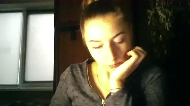 Kitten36 from StripChat