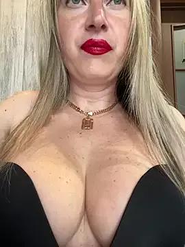 Kittenforyou from StripChat