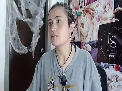 Explore our live girls sluts from our Custom and Multi clubs and checkout exclusive access to highly interactive content, such as shape, hair, titties, pussy type and many more.