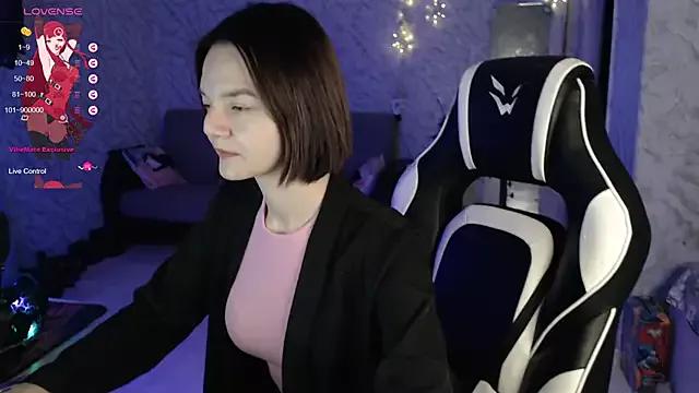 Kitti_study from StripChat