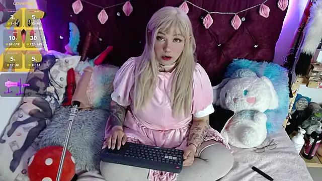 Kitty-Kat_ from StripChat