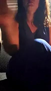 Kitty_Doll69 from StripChat