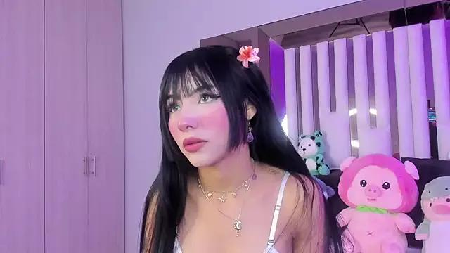 Kitty_Eliffe from StripChat