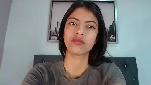Kitty_gh1 from StripChat