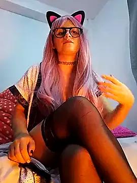 Kitty_Kalifa from StripChat is Freechat