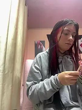 kitty_nataly from StripChat
