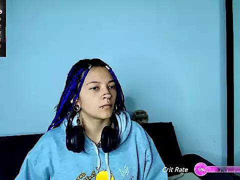 Kitty_ravee from StripChat