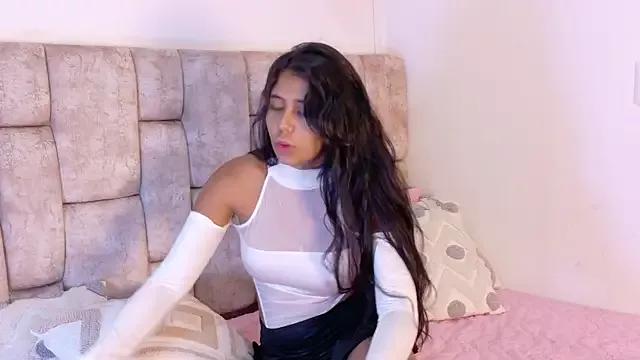 Kitty_Rose__ from StripChat