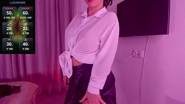 Kitty_Star from StripChat