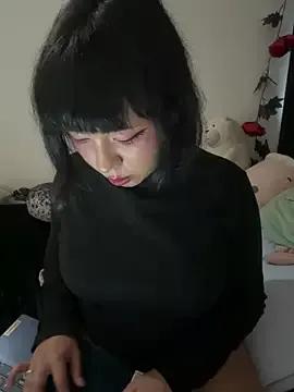 Kitty_yukimura from StripChat