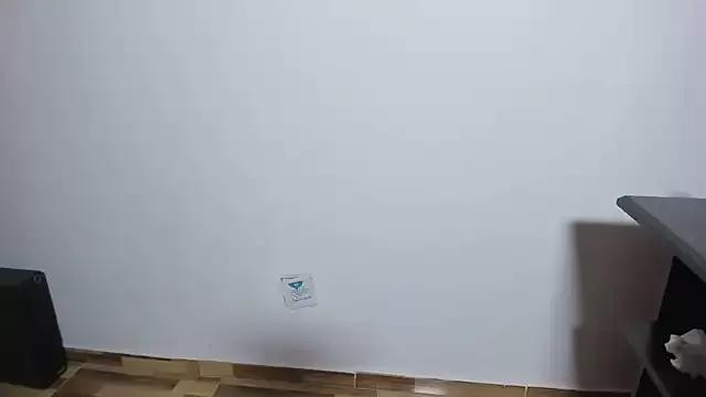 Kittybitch_ from StripChat is Freechat