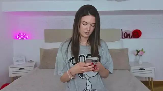 Kittyccat_meow from StripChat is Freechat