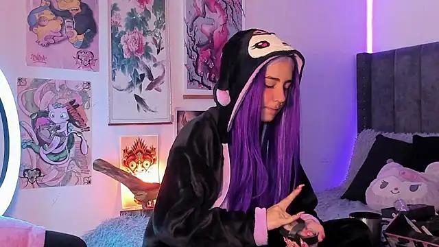 Kittyhell_cam from StripChat