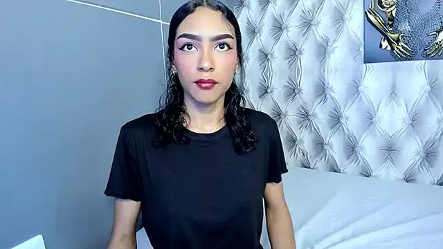 Kittylovee_ from StripChat