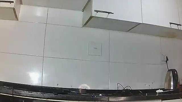 KittyMilfx3 from StripChat