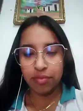 Kittyping17 from StripChat