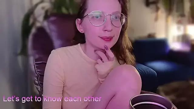 Explore our live girls sluts from our Custom and Multi clubs and checkout exclusive access to highly interactive content, such as shape, hair, titties, pussy type and many more.