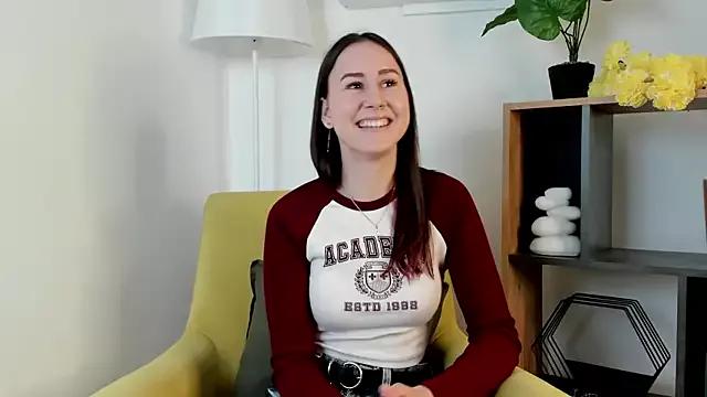KizzyKailiponi webcams show profile image 