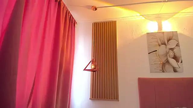 KoraRousee from StripChat is Freechat