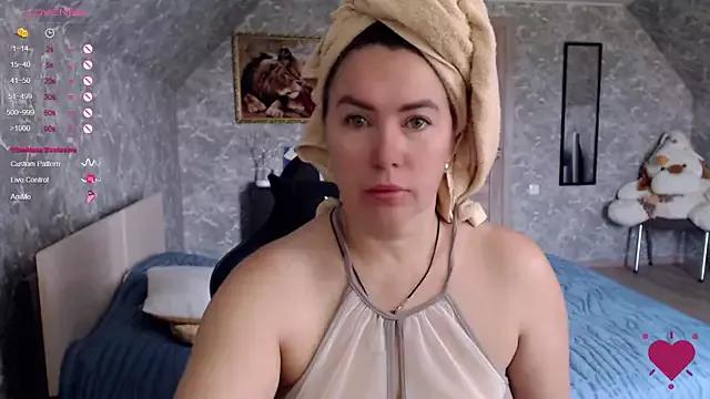 Korolek12 from StripChat