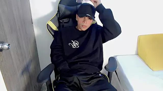 Kray_x webcams show profile image 