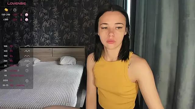 Kseni_a from StripChat is Freechat
