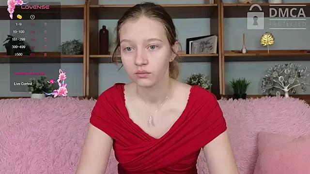 Ksuhesa webcams show profile image 