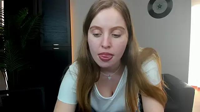 Explore our live girls sluts from our Custom and Multi clubs and checkout exclusive access to highly interactive content, such as shape, hair, titties, pussy type and many more.