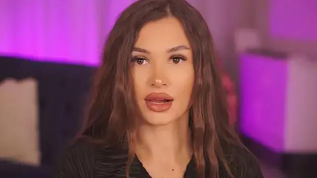 KyssaraPlay from StripChat is Freechat