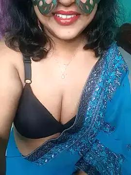 Laaly_Sona from StripChat