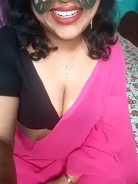 Laaly_Sona from StripChat