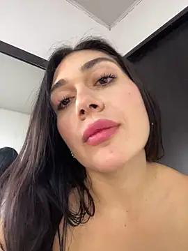 LaanaCooper from StripChat