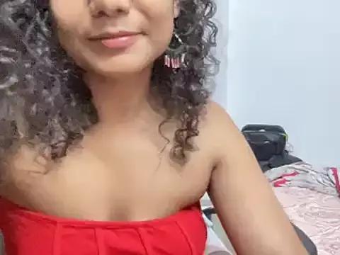 Laaylllaa from StripChat