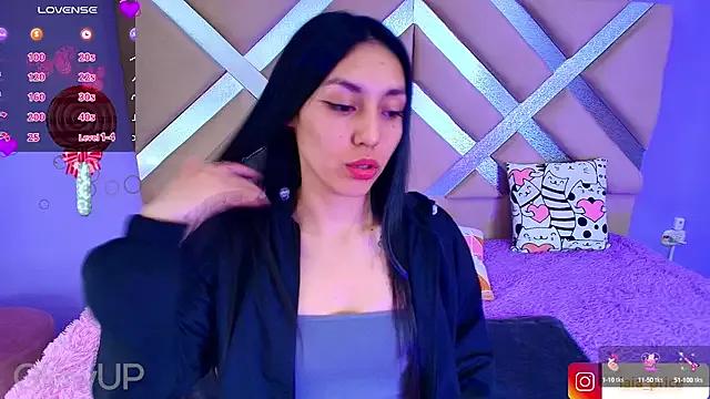 Laia_Price from StripChat is Freechat