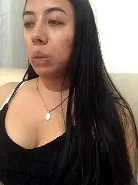 Explore our live girls sluts from our Custom and Multi clubs and checkout exclusive access to highly interactive content, such as shape, hair, titties, pussy type and many more.