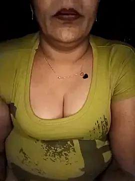 Lalli-Sexy from StripChat