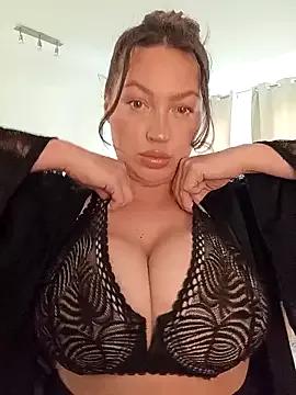 Lana-Giselle from StripChat