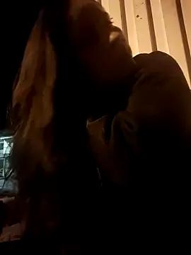 lana22_me from StripChat