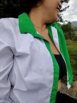 lana22_me from StripChat