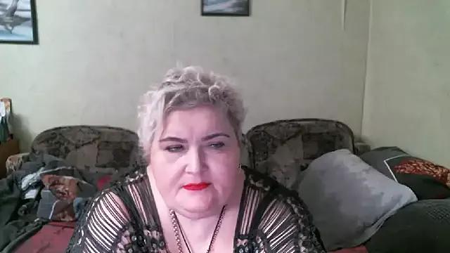 Lana555 from StripChat is Freechat