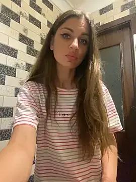 Lanaa19 from StripChat