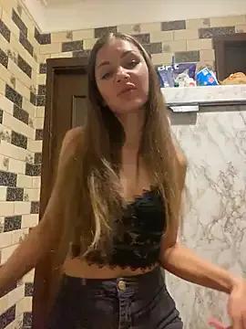 Explore our live girls sluts from our Custom and Multi clubs and checkout exclusive access to highly interactive content, such as shape, hair, titties, pussy type and many more.