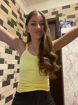 Lanaa19 from StripChat