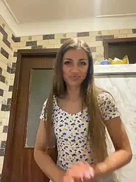 Lanaa19 from StripChat