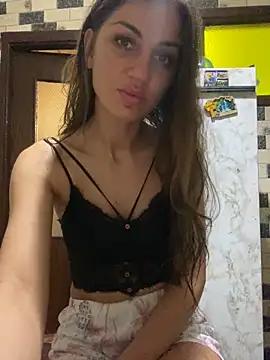 Lanaa19 from StripChat
