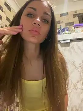 Lanaa19 from StripChat