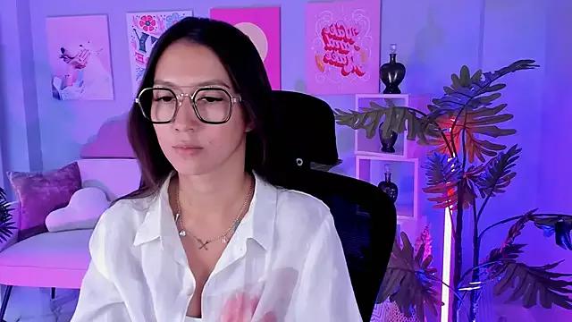 LanaBaker from StripChat