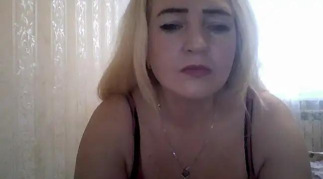 LanaFoxx from StripChat